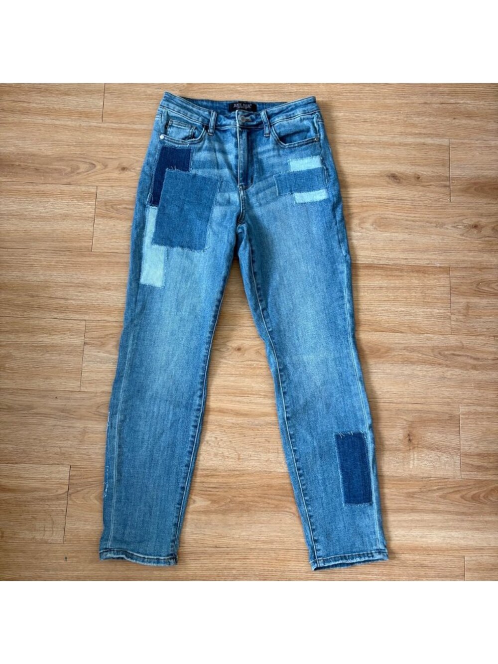 Judy Blue High Waist Boyfriend Fit Denim Jeans Patchwork Blue Women’s Sz 7 / 28